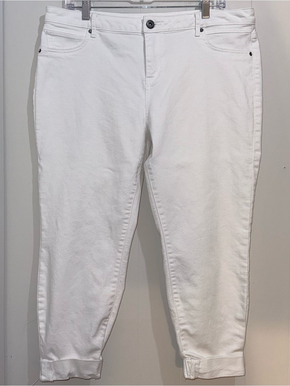 Simply Vera Vera Wang White Roll Cuff Capri Jeans Size 14 EUC